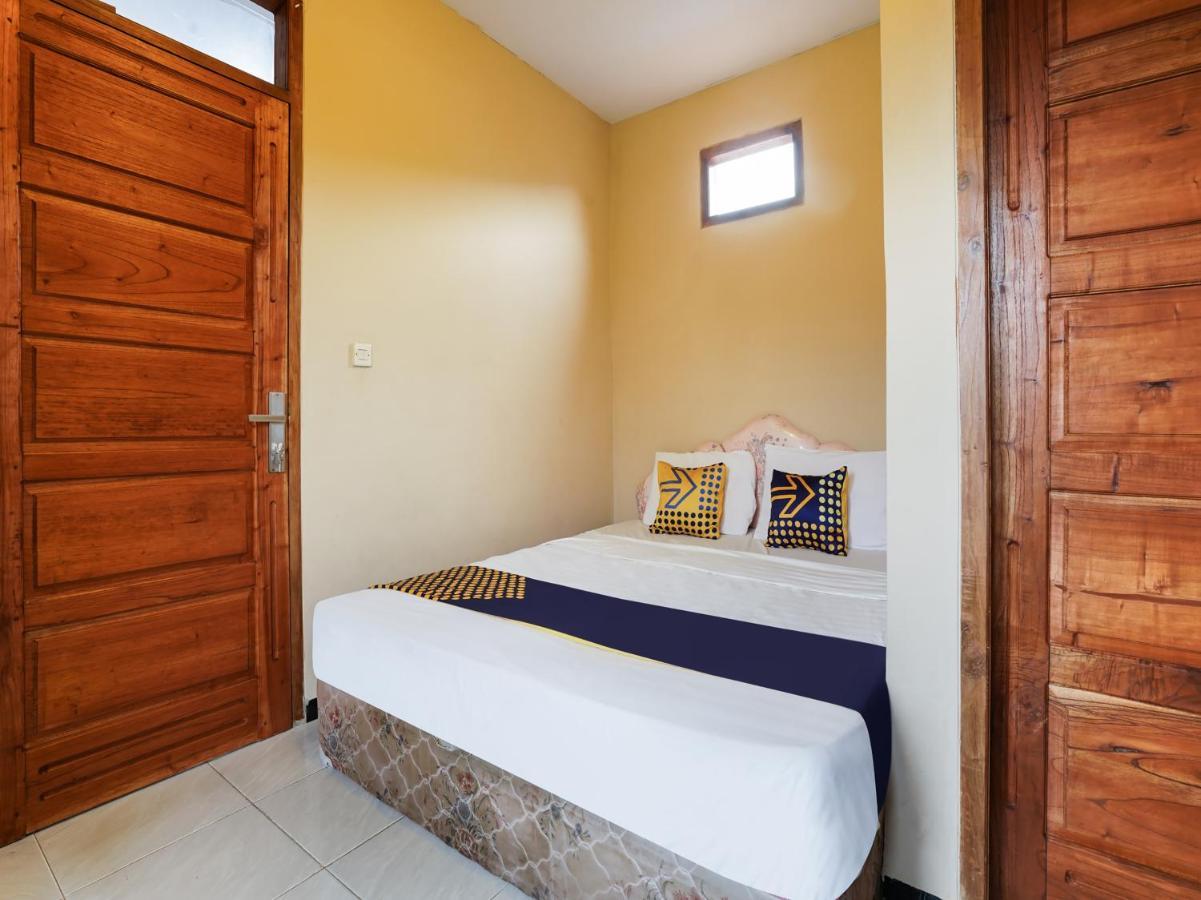 Oyo Homes 91008 Eco Tourism Desa Cibodas Babakan Gentong 1 Syariah Hotel